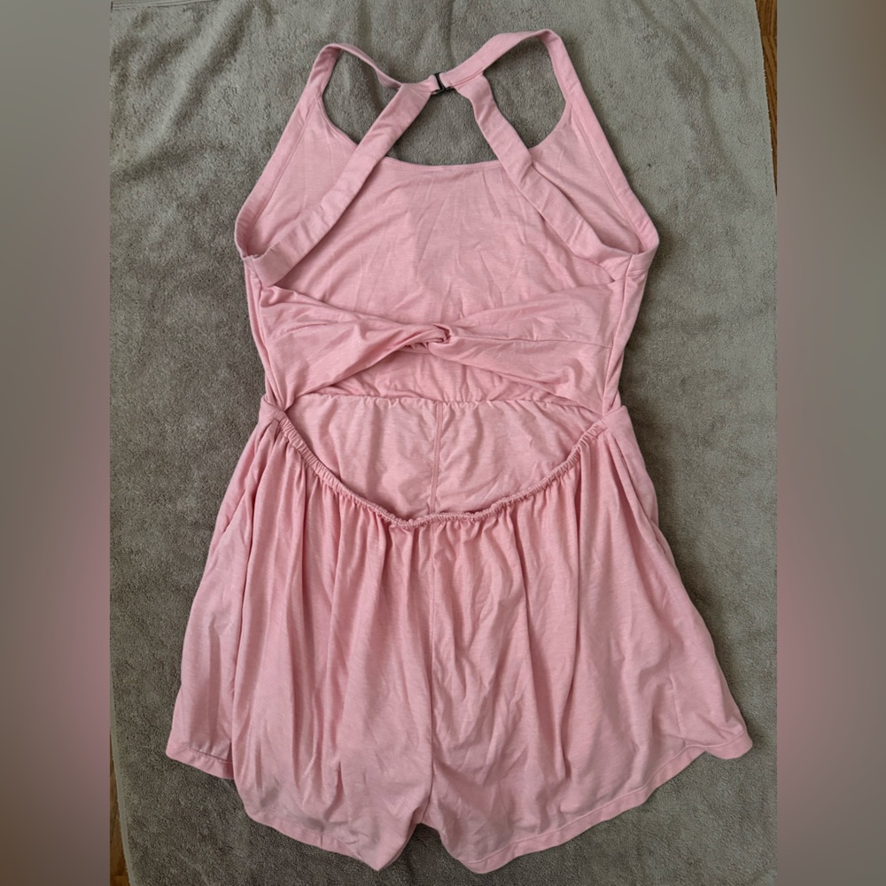 Halara Pocket 2-in-1 Halter Romper Easy Peezy Edition Creole Pink Floral Yarn XL - Picture 6 of 10